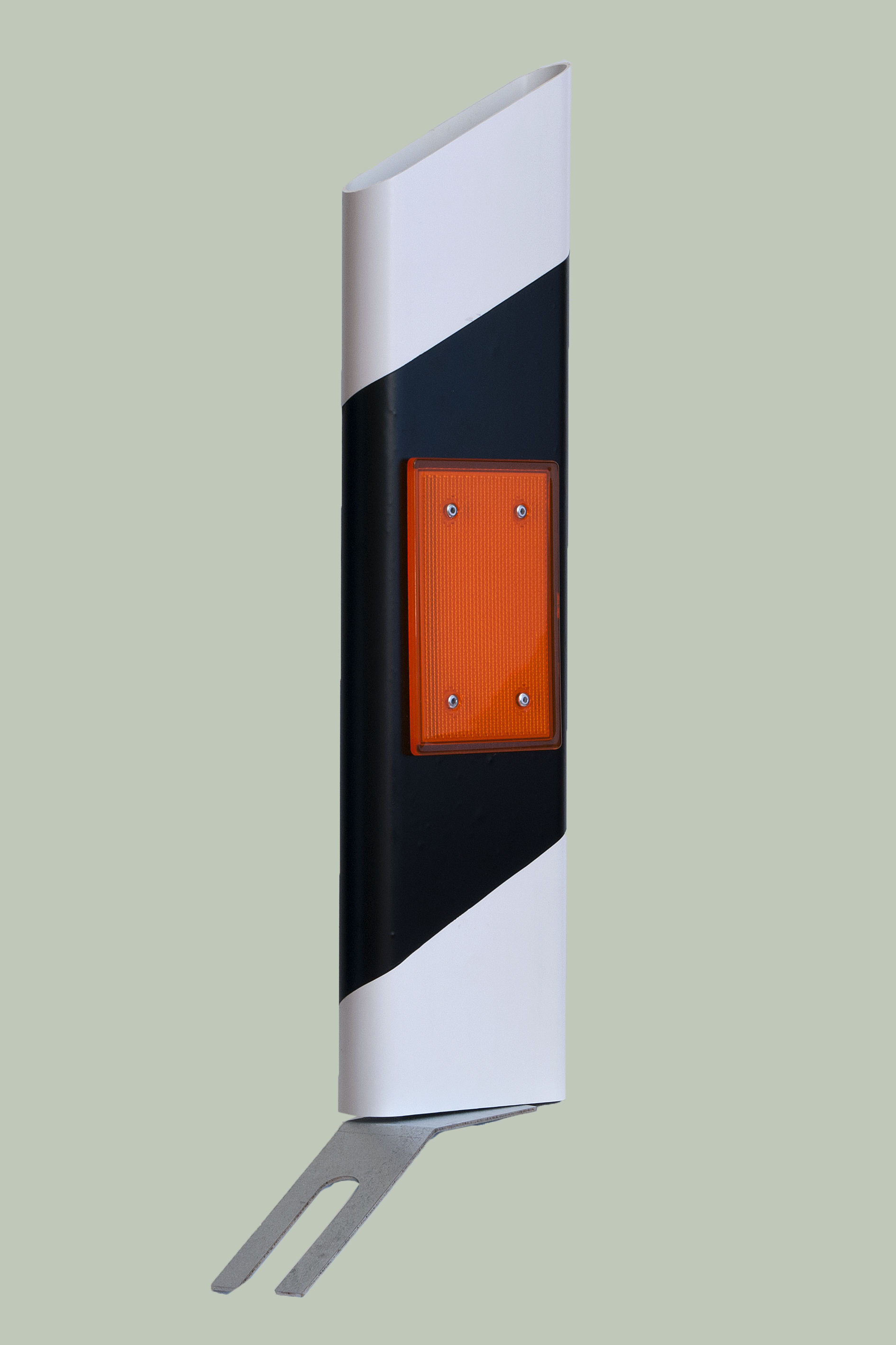 Highway edge delineator signpost (Type II). 450 mm CATADIOPTRIC